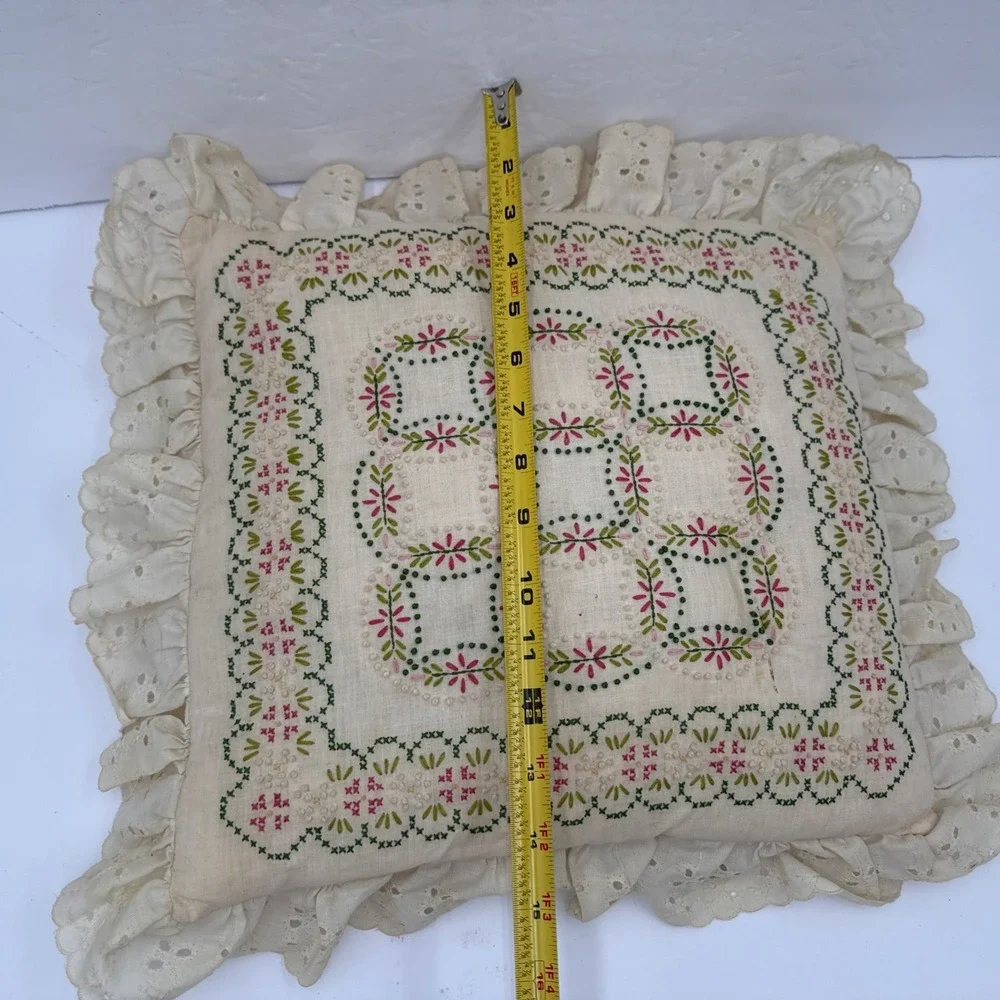 Vtg Accent Pillow Cottage Country Classic Handmade Embroidered & Eyelet Lace